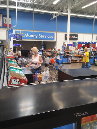 Department Store «Walmart Supercenter», reviews and photos, 2203 Ave A West, Oskaloosa, IA 52577, USA