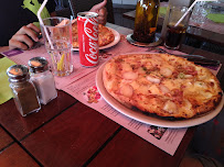 Plats et boissons du Pizzeria Le Pizzaïole à Cavalaire-sur-Mer - n°9