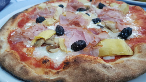 Albergo Ristorante Pizzeria Katisan in Guardia Piemontese, Provincia di Cosenza
