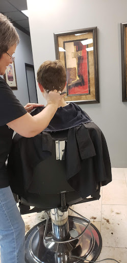 Barber Shop «Fishhawk Barber Shop», reviews and photos, 13456 Boyette Rd, Riverview, FL 33569, USA