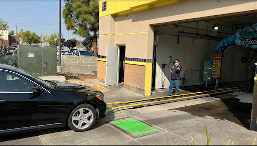 Gas Station «Chevron», reviews and photos, 2615 W Grant Line Rd, Tracy, CA 95376, USA