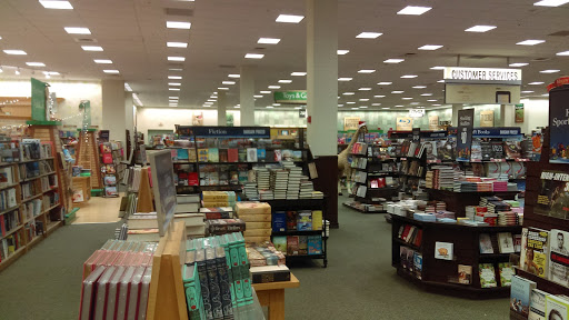 Barnes & Noble