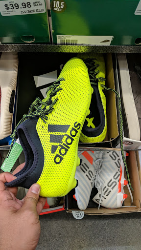 Shoe Store «WSS», reviews and photos, 7900 Sepulveda Blvd, Van Nuys, CA 91405, USA