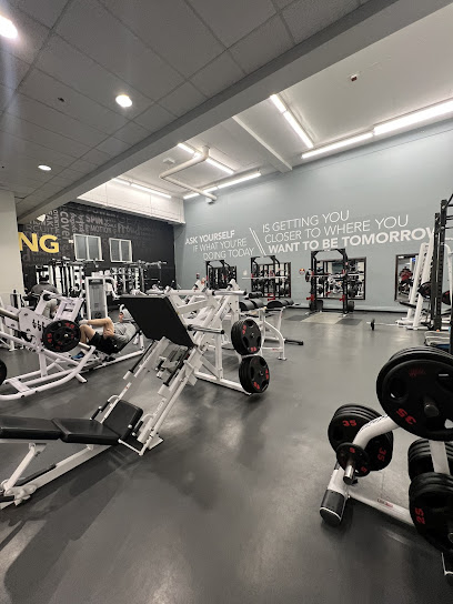 GoodLife Fitness North York Sheppard and Consumers - 2235 Sheppard Ave E, North York, ON M2J 5B5, Canada