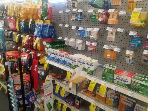 Drug Store «CVS», reviews and photos, 23391 Farmington Rd, Farmington, MI 48336, USA