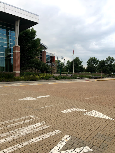 Recreation Center «Fountain View Recreation Center», reviews and photos, 910 N Gary Ave, Carol Stream, IL 60188, USA