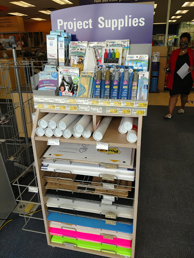 Print Shop «FedEx Office Print & Ship Center», reviews and photos, 43215 Grand River Ave a, Novi, MI 48375, USA