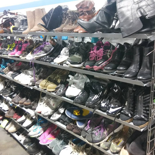 Thrift Store «Goodwill», reviews and photos