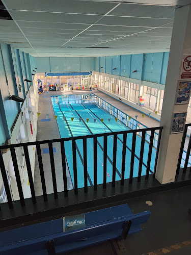 Reviews of Leon Leisure Centre in Milton Keynes - Sports Complex