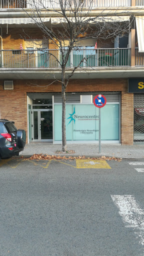Neurocentre Anna Cortada-Cristhian Bello en Sarrià de Ter, Girona