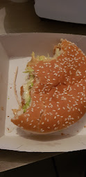 Photo n°45 de McDonald's à Parthenay ()