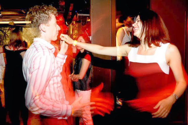 Reviews of City Salsa London Salsa Classes and Clubs in London - Dance school