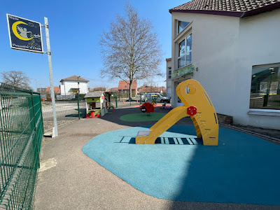 Micro-crèche|Poussière d'étoile Herrlisheim à Herrlisheim