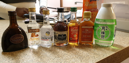 State Liquor Store «NH Liquor & Wine Outlet», reviews and photos, 500 Woodbury Ave, Portsmouth, NH 03801, USA