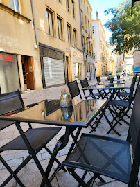 Atmosphère du Café Chez Franceska - Restauration midi -café et patisseries à Metz - n°1