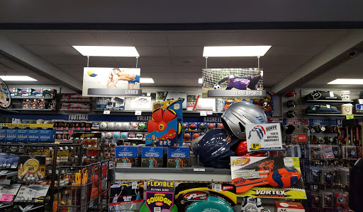 Sporting Goods Store «Big 5 Sporting Goods - SeaTac Village», reviews and photos, 1916 S. 320th, Federal Way, WA 98003, USA