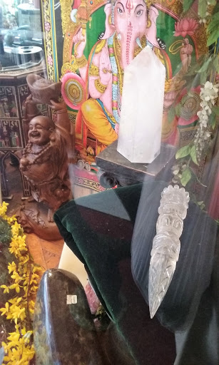 Book Store «Garland of Letters Bookstore», reviews and photos, 527 South St, Philadelphia, PA 19147, USA