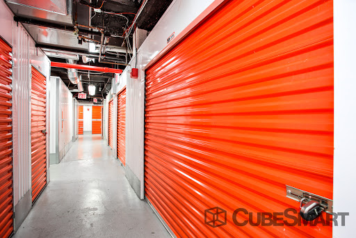 Self-Storage Facility «CubeSmart Self Storage», reviews and photos, 11-25 Wyckoff Ave, Ridgewood, NY 11385, USA