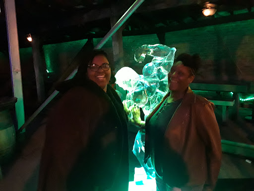 Bar «Park Street Tavern», reviews and photos, 501 Park St, Columbus, OH 43215, USA