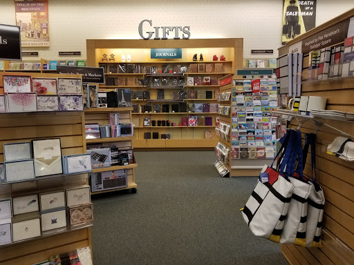 Book Store «Barnes & Noble», reviews and photos, 5101 Main St, Williamsburg, VA 23188, USA