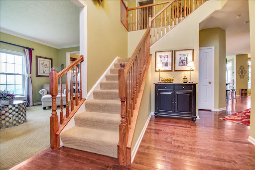 Real Estate Agents «Re/Max Elite: Lynn Murphy-Dickerscheid», reviews and photos