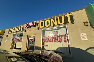 Tinker Donuts image