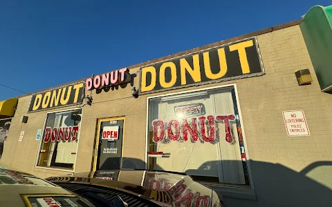 Tinker Donuts image