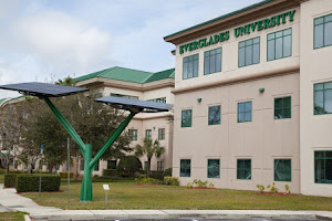 Everglades University