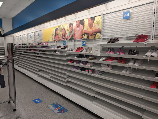 Clothing Store «Ross Dress for Less», reviews and photos, 16250 Paramount Blvd, Paramount, CA 90723, USA