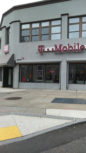 Cell Phone Store «T-Mobile», reviews and photos, 992 Springfield Ave, Irvington, NJ 07111, USA