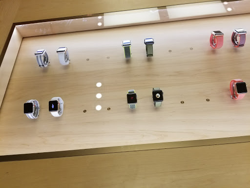 Apple Mall of America