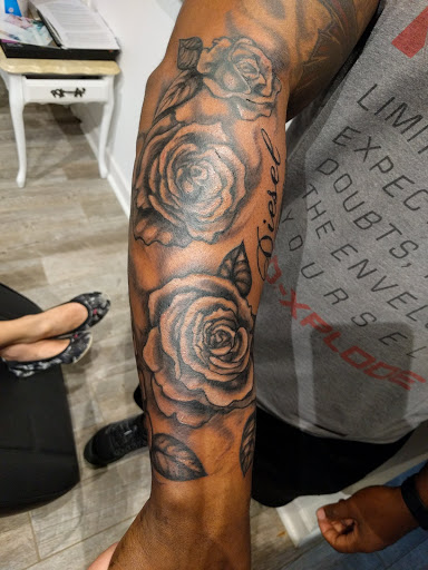 Tattoo Shop «Daylight Moon Tattoo», reviews and photos, 15215 Northrup Cuevas Rd, Gulfport, MS 39503, USA