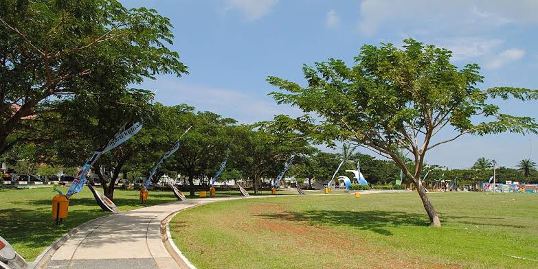 Lapangan Blang Padang