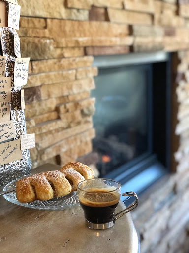 Coffee Shop «Cedar House Coffee Shop», reviews and photos, 2009 E Cedar Ave, Flagstaff, AZ 86004, USA