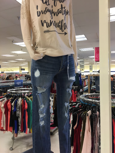 Department Store «Marshalls», reviews and photos, 3525 W Carson St, Torrance, CA 90503, USA