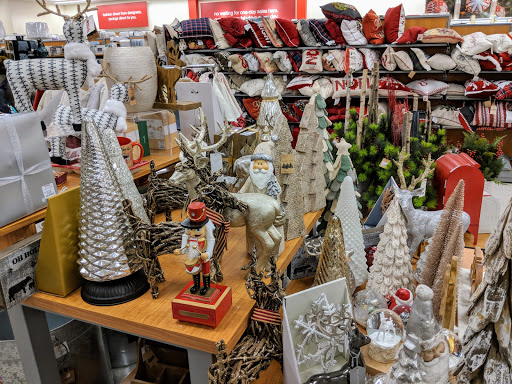 Department Store «T.J. Maxx», reviews and photos, 588 Francisco Blvd W, San Rafael, CA 94901, USA