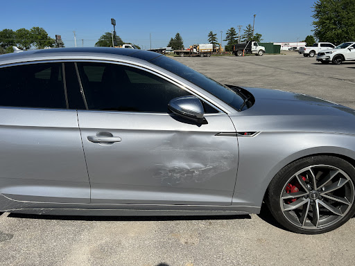 Auto Body Shop «Prestige Auto Collision», reviews and photos, 3122 Roanoke Rd, Kansas City, MO 64111, USA