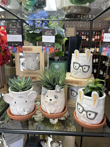 Florist «Nature Nook Florist & Wine Shop», reviews and photos, 10 S Miami Ave, Cleves, OH 45002, USA