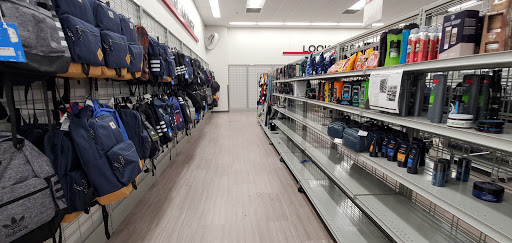 Clothing Store «Burlington Coat Factory», reviews and photos, 275 Main St #4, White Plains, NY 10601, USA