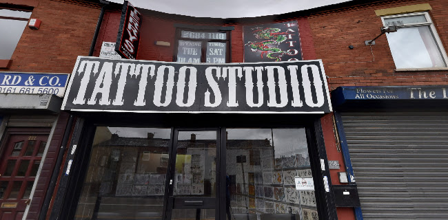 Terry's Tattoos / Bloodline tattoo Studio - Tatoo shop