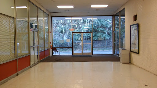 Shopping Mall «Innsbruck Mall», reviews and photos, 85 Tunnel Rd #40, Asheville, NC 28805, USA