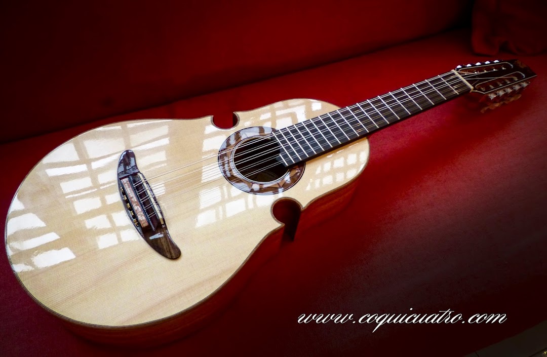 Freddy Burgos/Luthier/coquicuatro