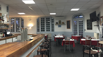 Atmosphère du Restaurant Café des Sports à Épernay - n°1