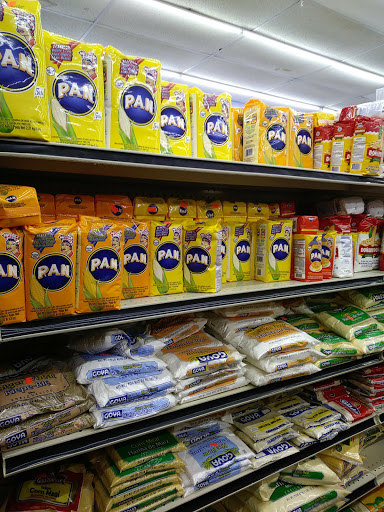 Supermarket «Huracan Supermarket», reviews and photos, 402 E Sligh Ave, Tampa, FL 33604, USA