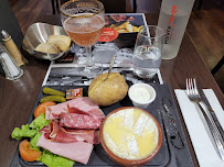 Raclette du Restaurant de grillades Poivre Rouge à Saint-Germain-du-Puy - n°6