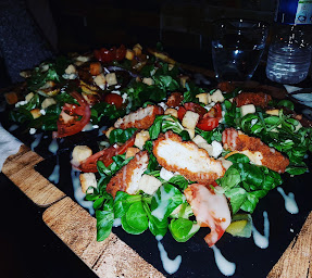 Photo n°42 de TIMES SQUARE Burger à Lille ()