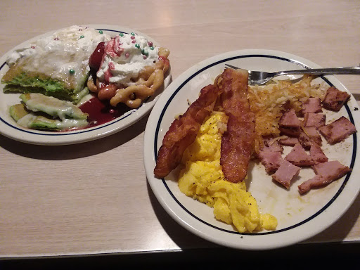 Shopping Mall «Town & Country Shopping Center», reviews and photos, 2615 N Kansas Expy, Springfield, MO 65803, USA