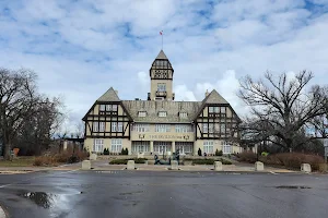 Assiniboine Park image