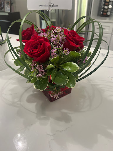 Florist «Sweet William & Thyme», reviews and photos, 19 E Railroad Ave, Jamesburg, NJ 08831, USA