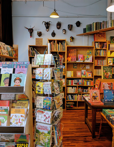 Book Store «Alley Cat Bookstore and Gallery», reviews and photos, 3036 24th St, San Francisco, CA 94110, USA